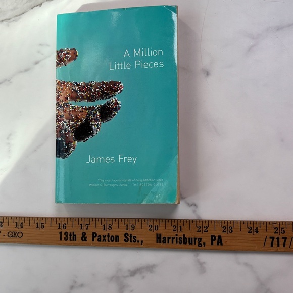 A Million Little Pieces by James Frey - Picture 9 of 9